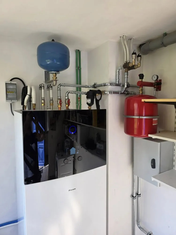 la pompe à chaleur air  eau  (1webp